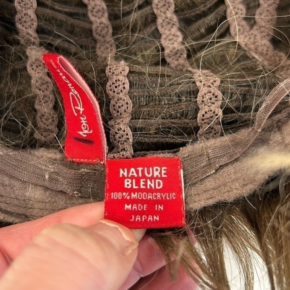 Jon Renau Modacrylic Nature Blend Wig Shag Layered Short Highlights Wig - Picture 9 of 9